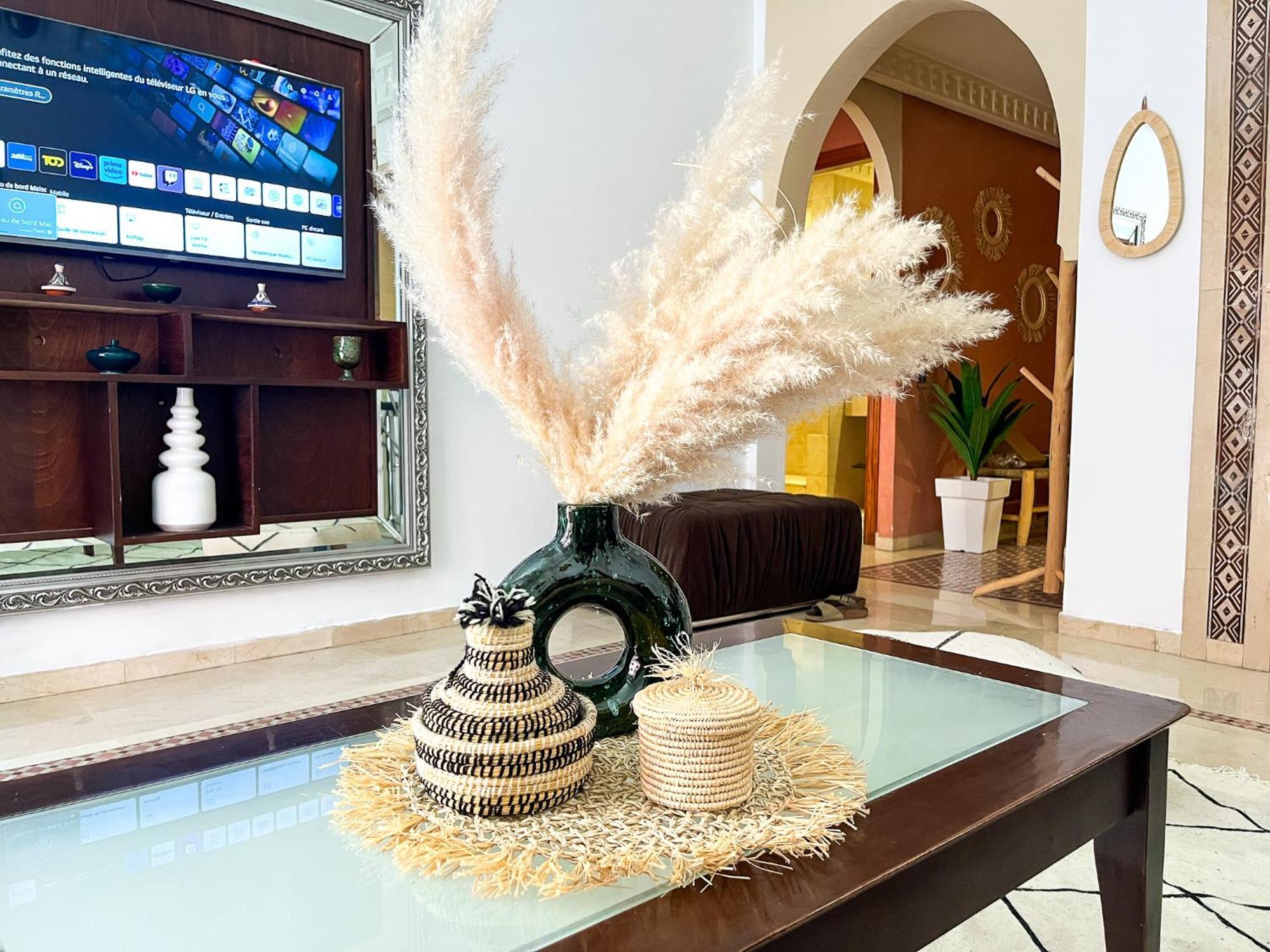 Appartement Chic Gueliz Plaza Avec Vue مراكش المظهر الخارجي الصورة